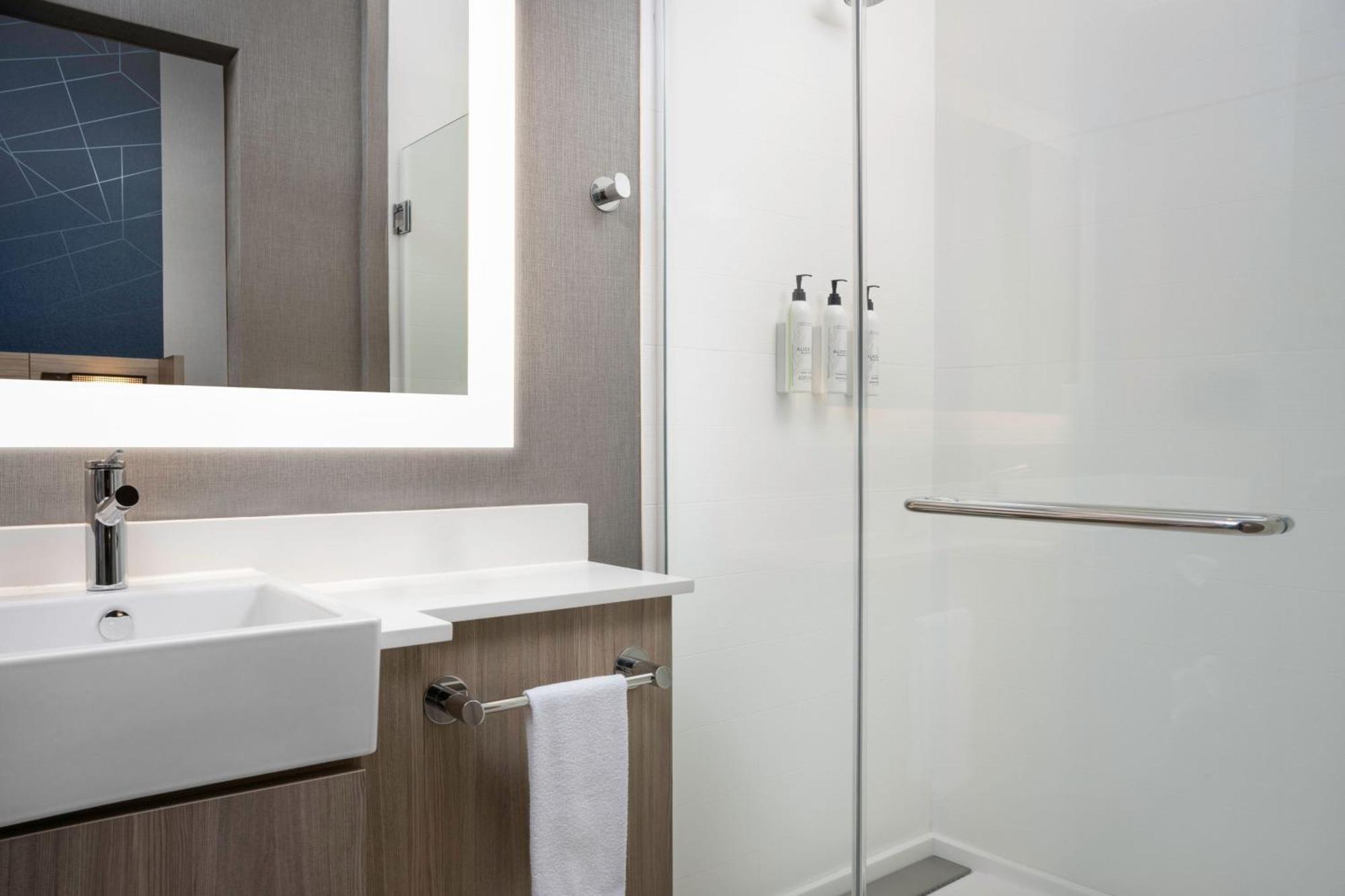 Springhill Suites By Marriott Birmingham Gardendale Екстериор снимка