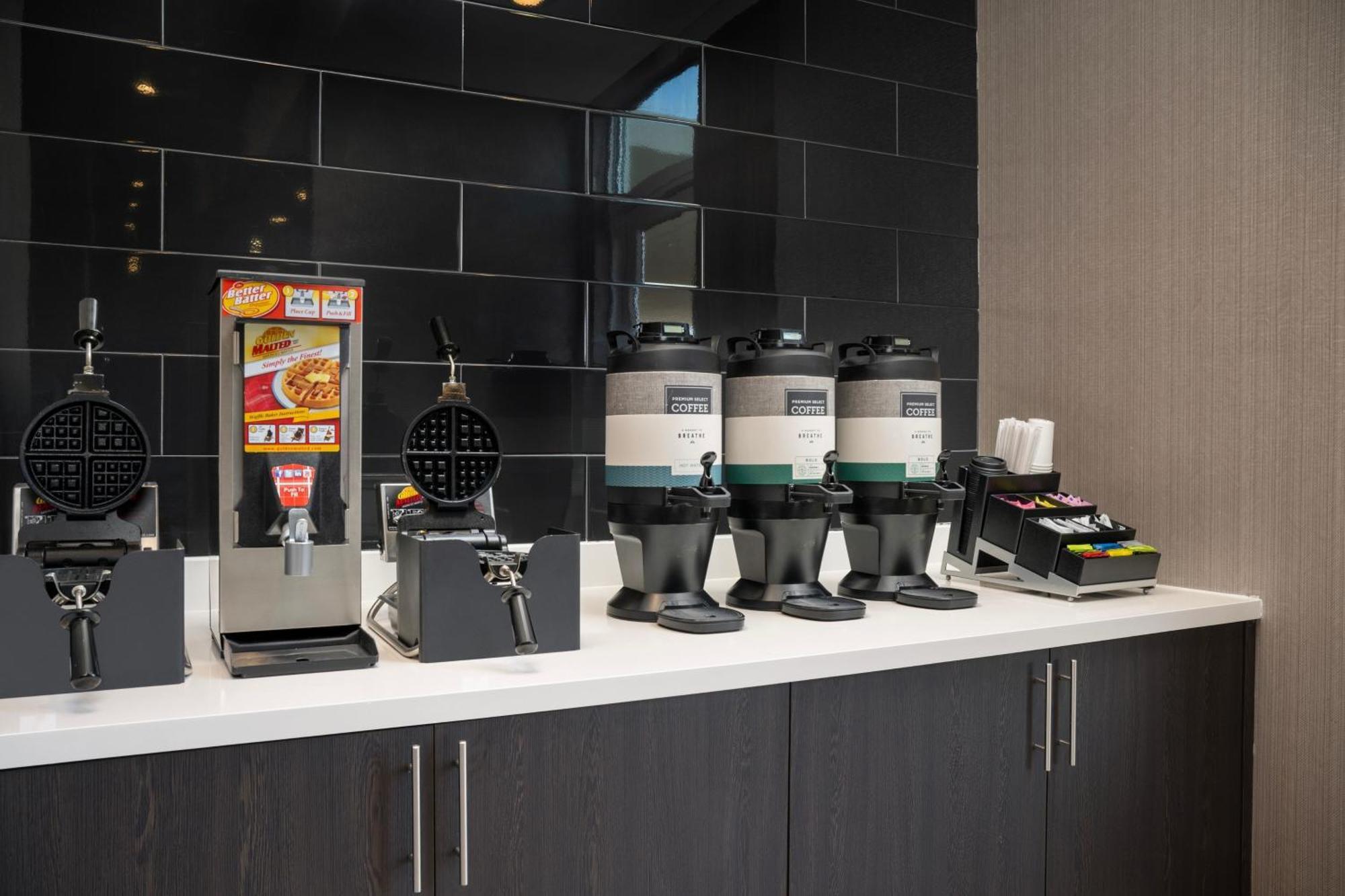 Springhill Suites By Marriott Birmingham Gardendale Екстериор снимка